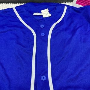 Men’s plain baseball jersey